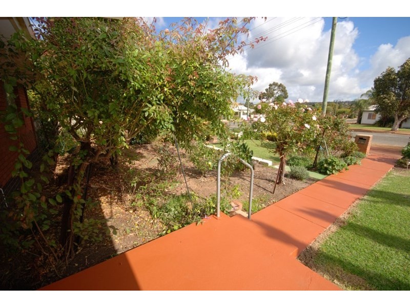 35 Garfield Street, Narrogin WA 6312