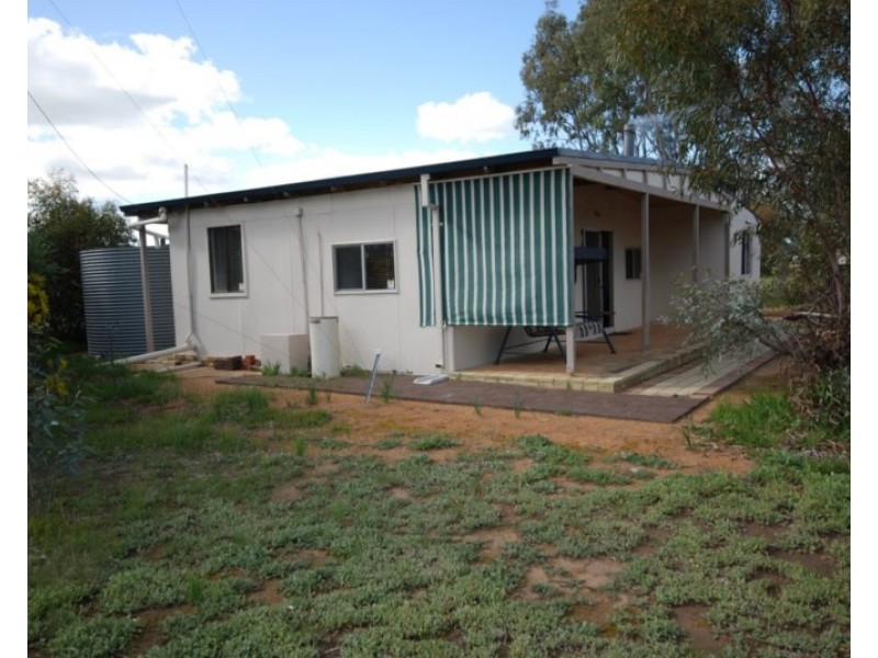49 Popanyinning East Road, Popanyinning WA 6309