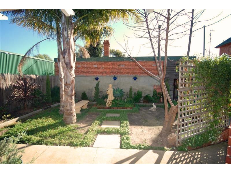 7 Parade Street, Pingelly WA 6308