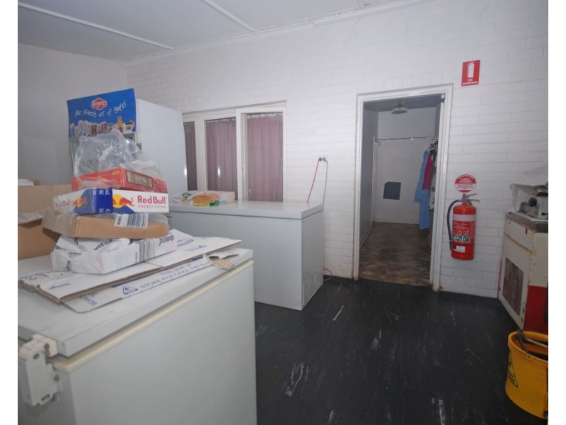 11 Doney Street, Narrogin WA 6312