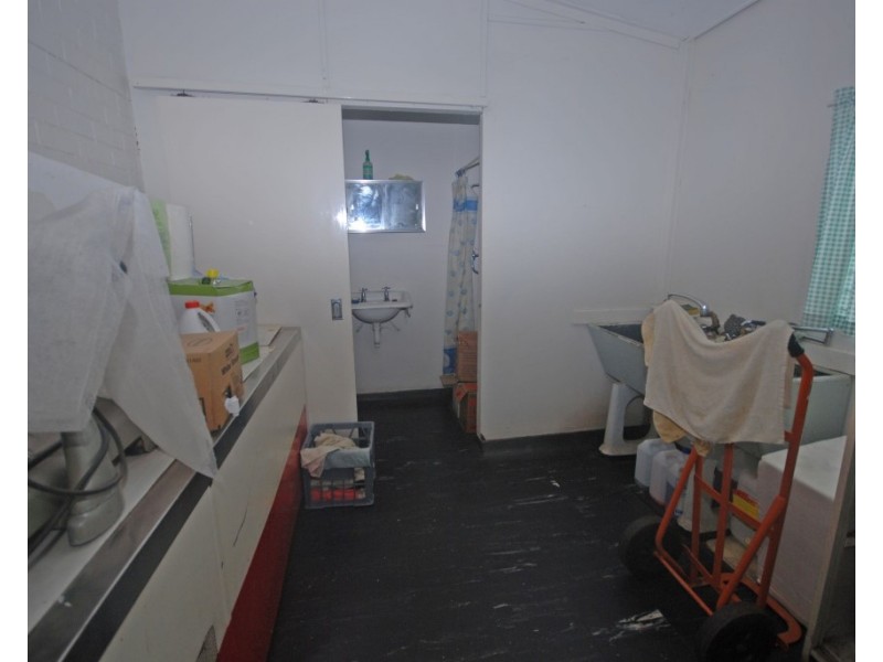 11 Doney Street, Narrogin WA 6312