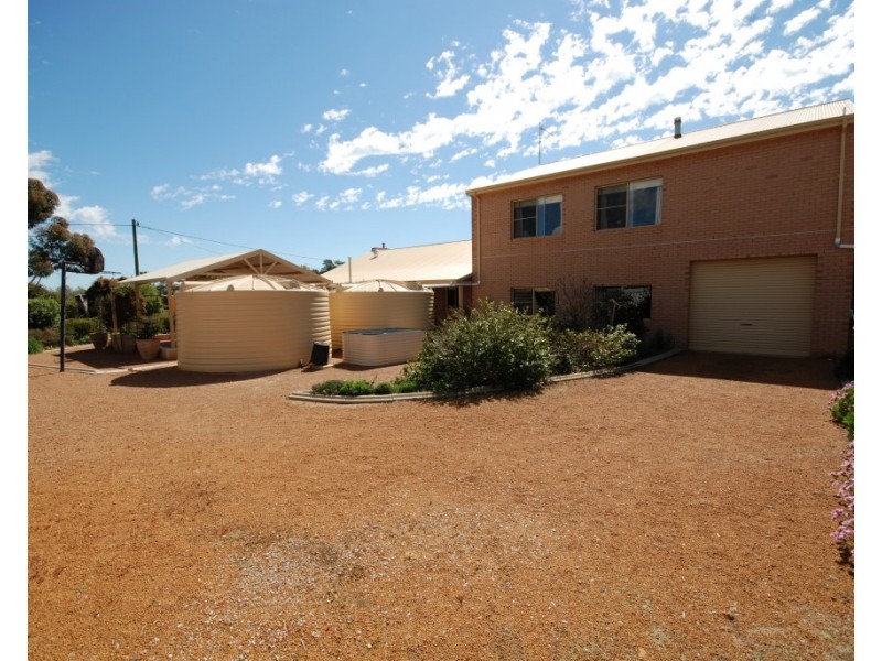 17 Brown Street, Pingelly WA 6308