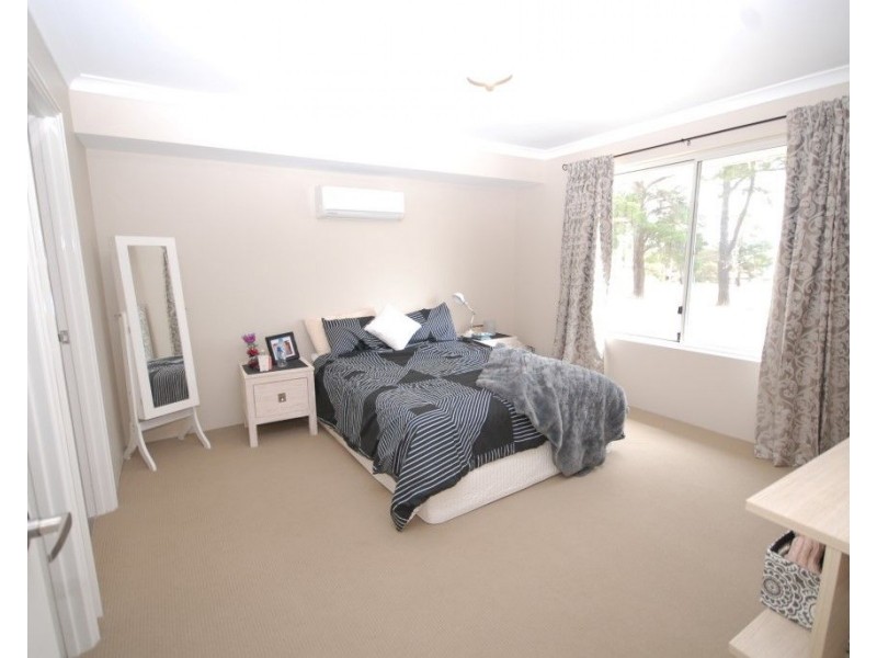 27B Argus Street, Narrogin WA 6312