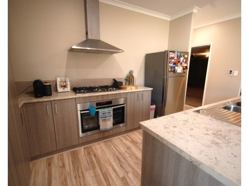 27B Argus Street, Narrogin WA 6312