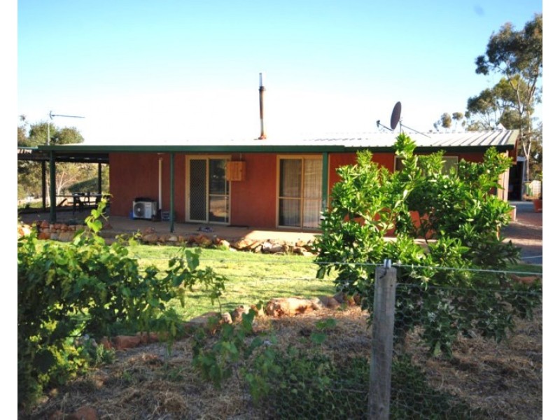 62 Dungog Street, Cuballing WA 6311