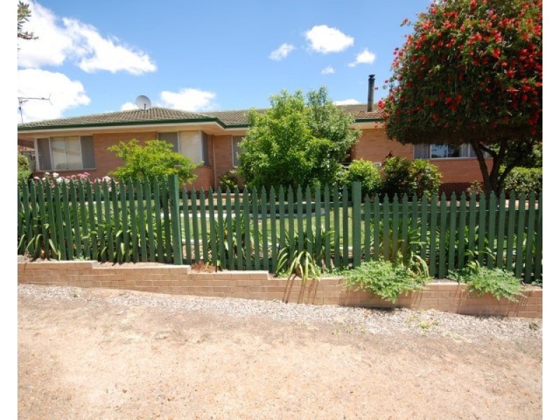 2 Scott Street, Narrogin WA 6312