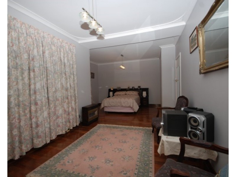 2 Scott Street, Narrogin WA 6312