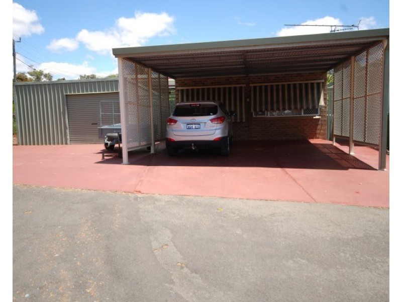 2 Scott Street, Narrogin WA 6312