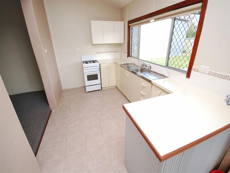 2 Fox Street, Narrogin WA 6312