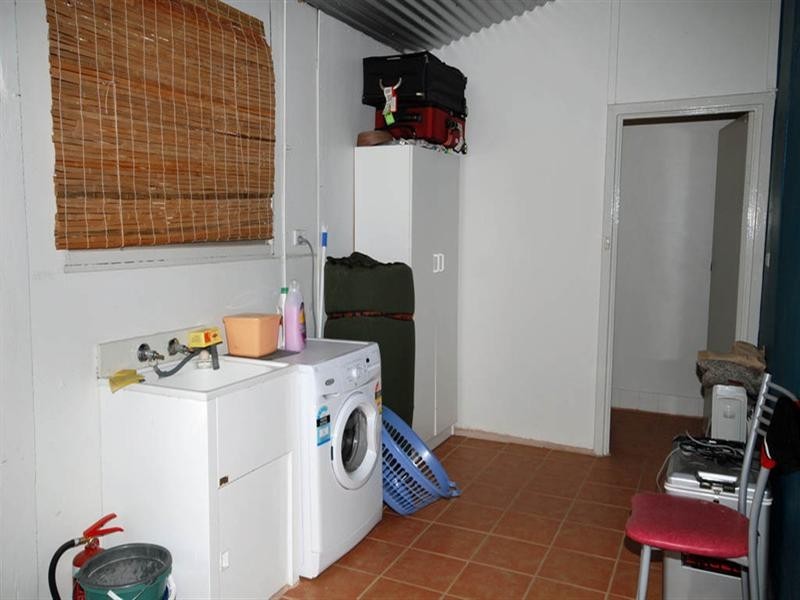 2 Fox Street, Narrogin WA 6312