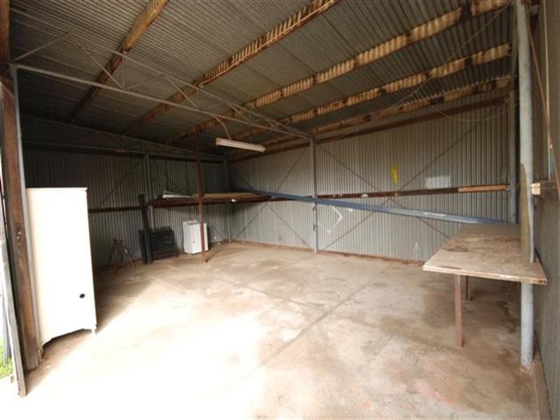 2 Fox Street, Narrogin WA 6312