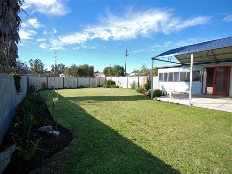 2 Fox Street, Narrogin WA 6312