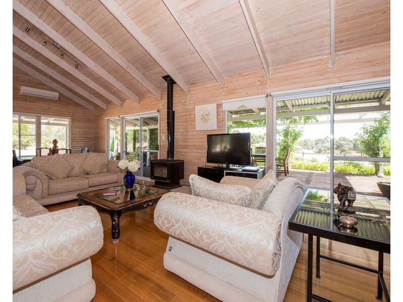 234 Mokine Road, Narrogin WA 6312