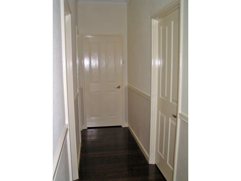 6 White Street, Wandering WA 6308