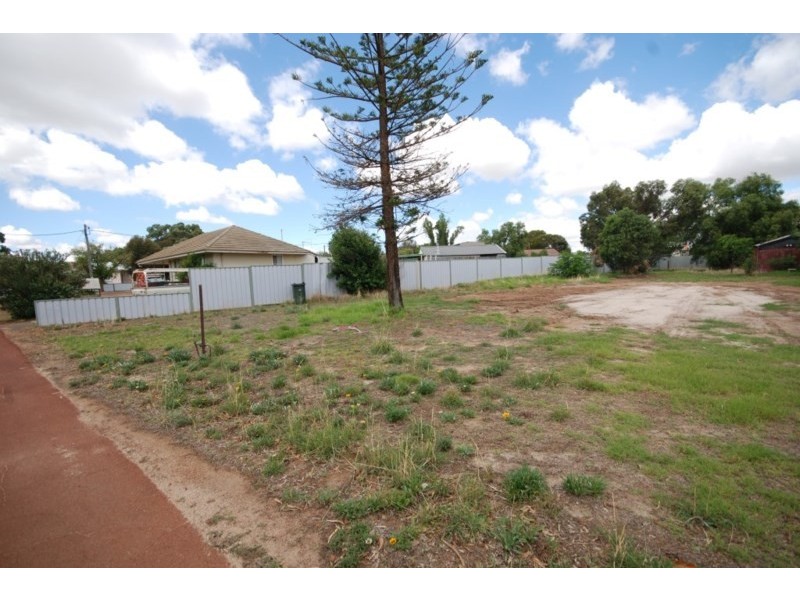 60 Bannister Street, Narrogin WA 6312