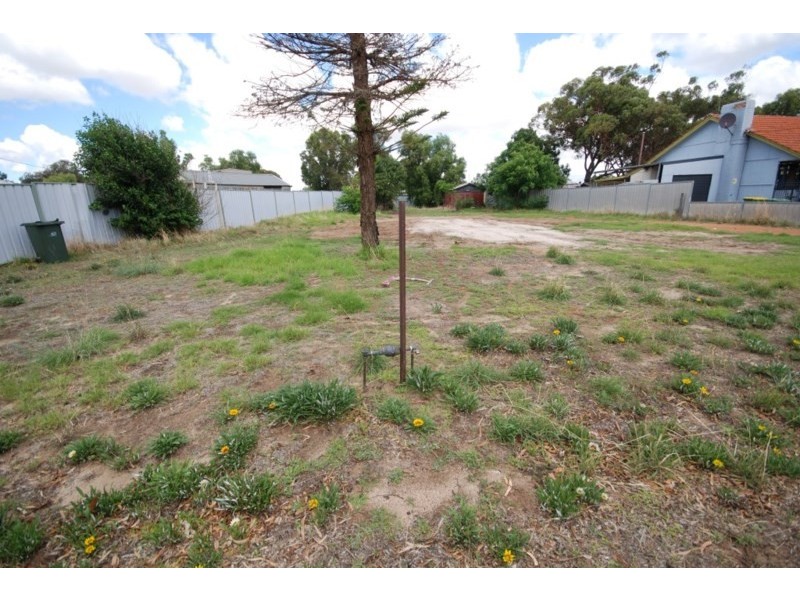 60 Bannister Street, Narrogin WA 6312