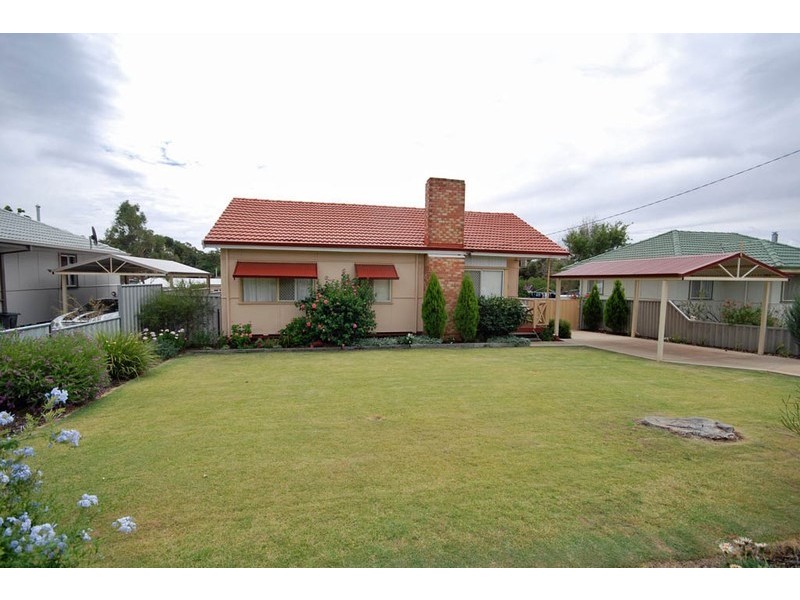 88 Lock Street, Narrogin WA 6312