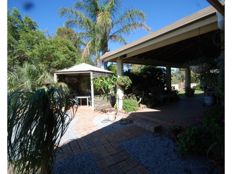 325 Hewett Road, Kunjin WA 6375