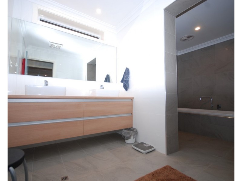 21 May Street, Narrogin WA 6312