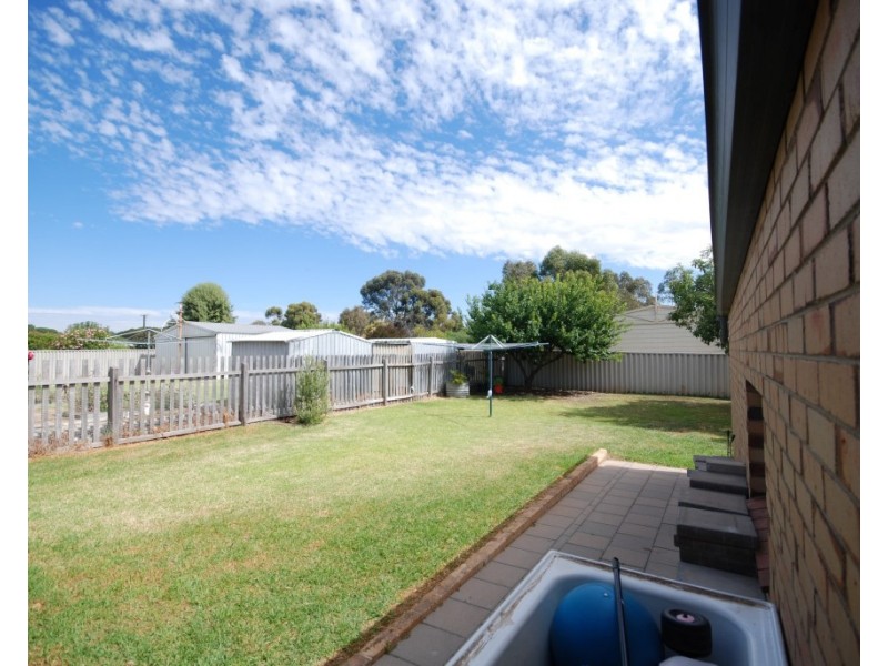 21 May Street, Narrogin WA 6312