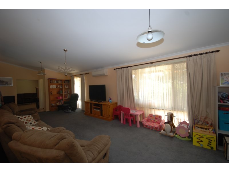 173 Clayton Road, Narrogin WA 6312