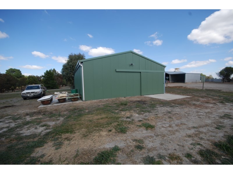 173 Clayton Road, Narrogin WA 6312