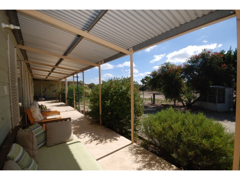 173 Clayton Road, Narrogin WA 6312