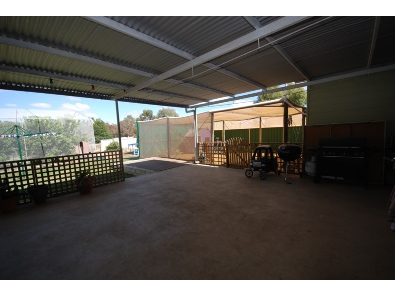 173 Clayton Road, Narrogin WA 6312