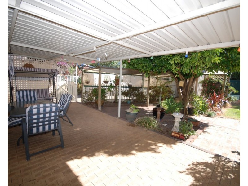 48 Ensign Street, Narrogin WA 6312