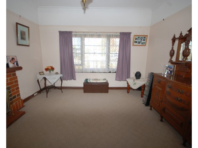 48 Ensign Street, Narrogin WA 6312