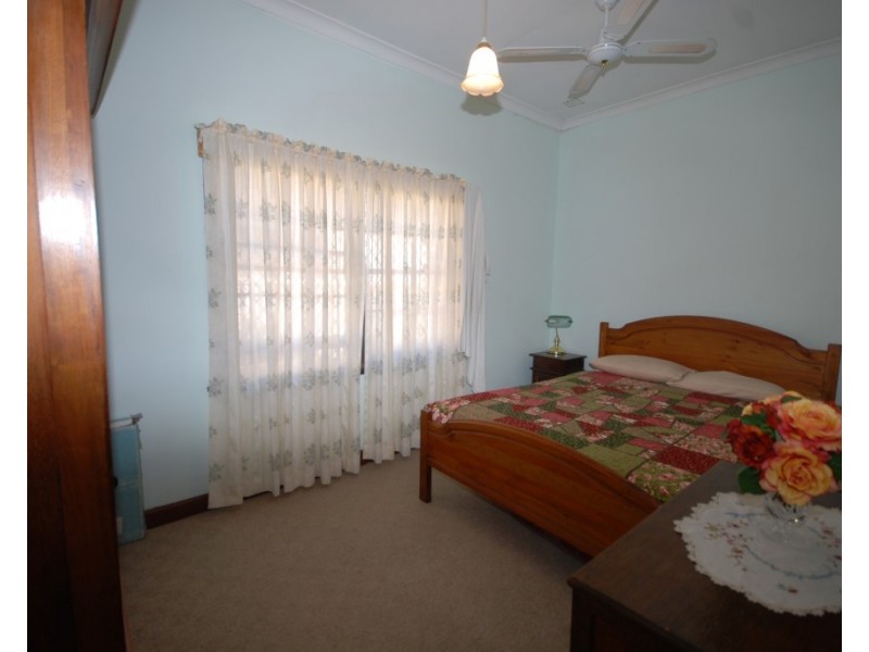 48 Ensign Street, Narrogin WA 6312