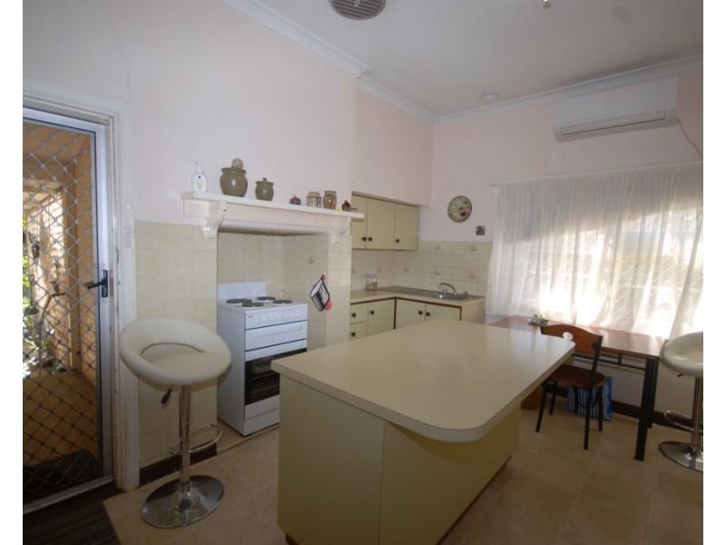 48 Ensign Street, Narrogin WA 6312