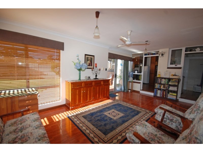 8 George Street, Wagin WA 6315