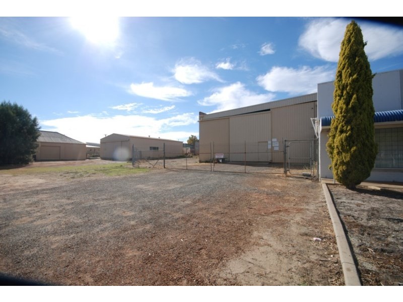 1 Grant Street, Narrogin WA 6312