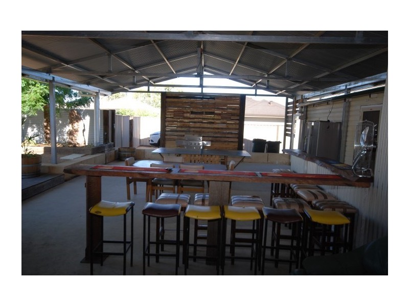 66 Forrest Street, Narrogin WA 6312