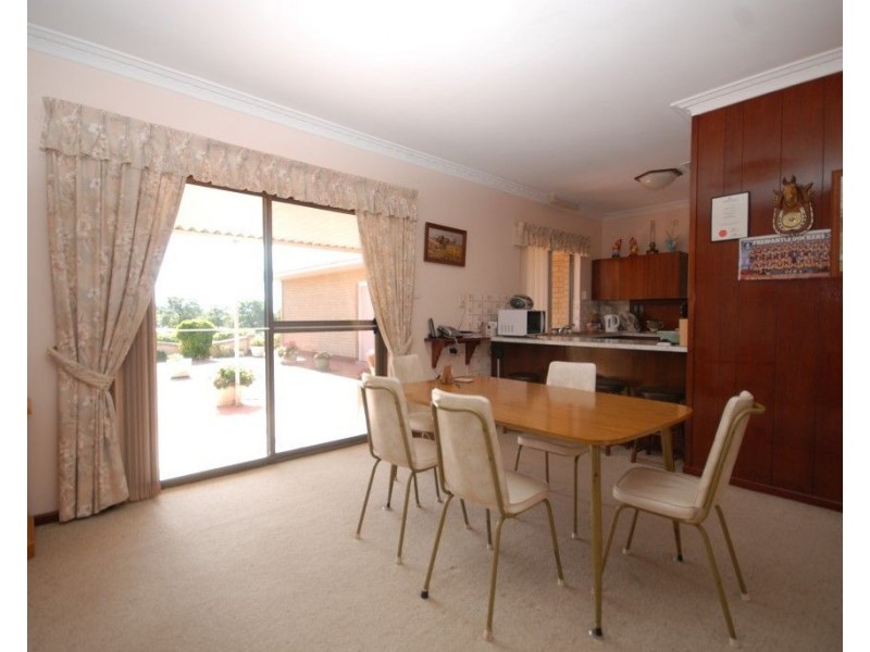 102 Scaddan Street, Narrogin WA 6312