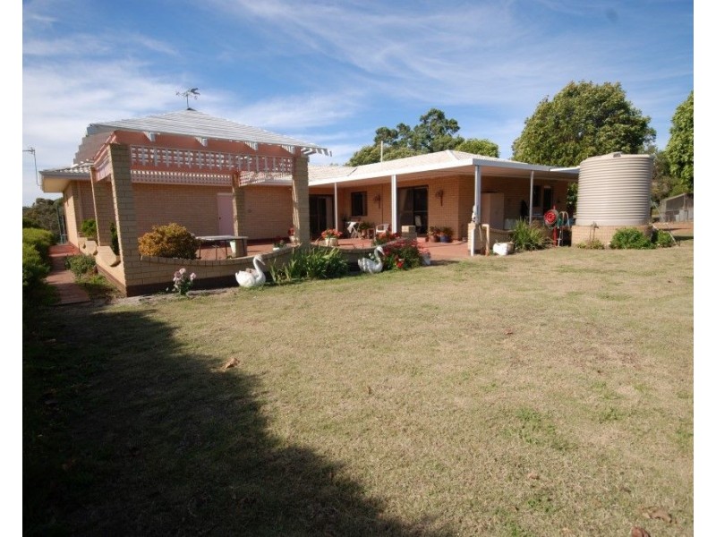 102 Scaddan Street, Narrogin WA 6312