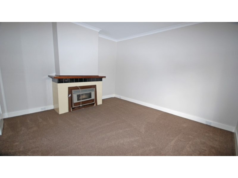 11 Hale Street, Narrogin WA 6312