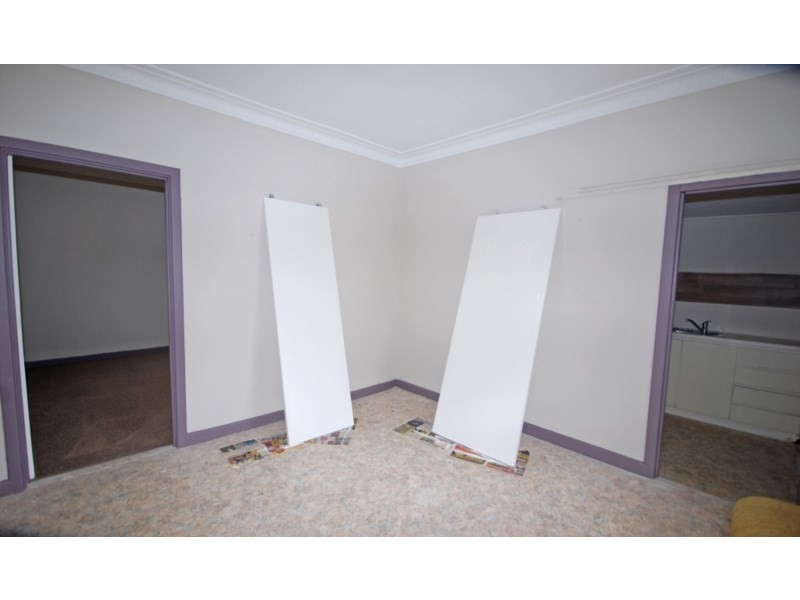 11 Hale Street, Narrogin WA 6312