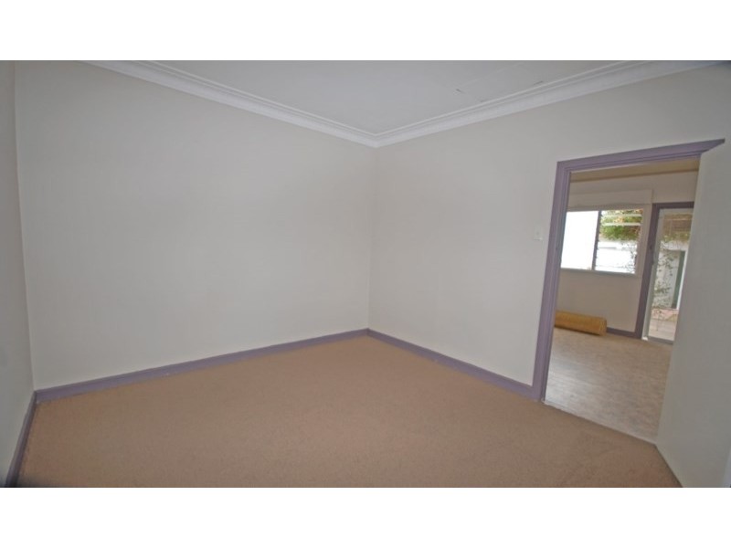 11 Hale Street, Narrogin WA 6312