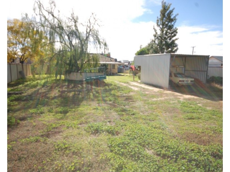 43 Clayton Road, Narrogin WA 6312