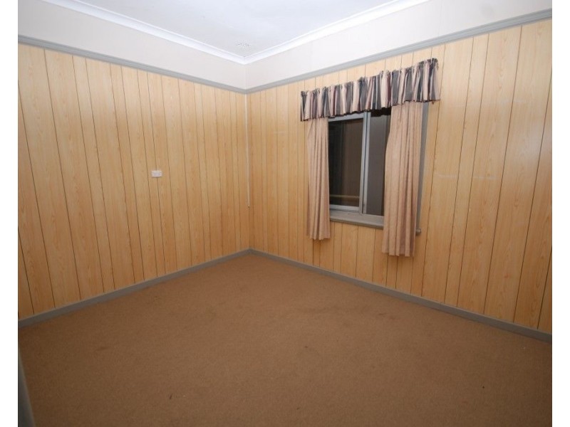 43 Clayton Road, Narrogin WA 6312