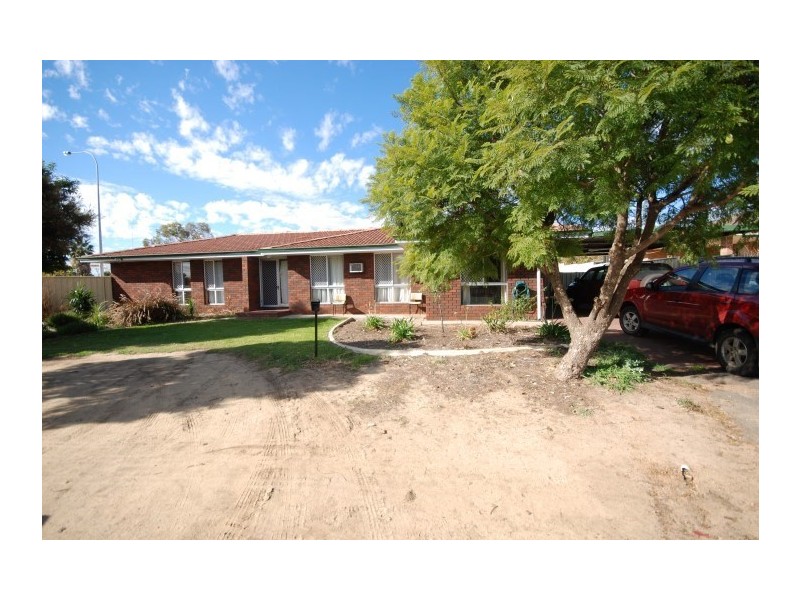 1 Moore Street, Narrogin WA 6312