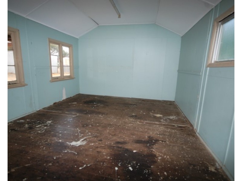 38 Camm Street, Corrigin WA 6375
