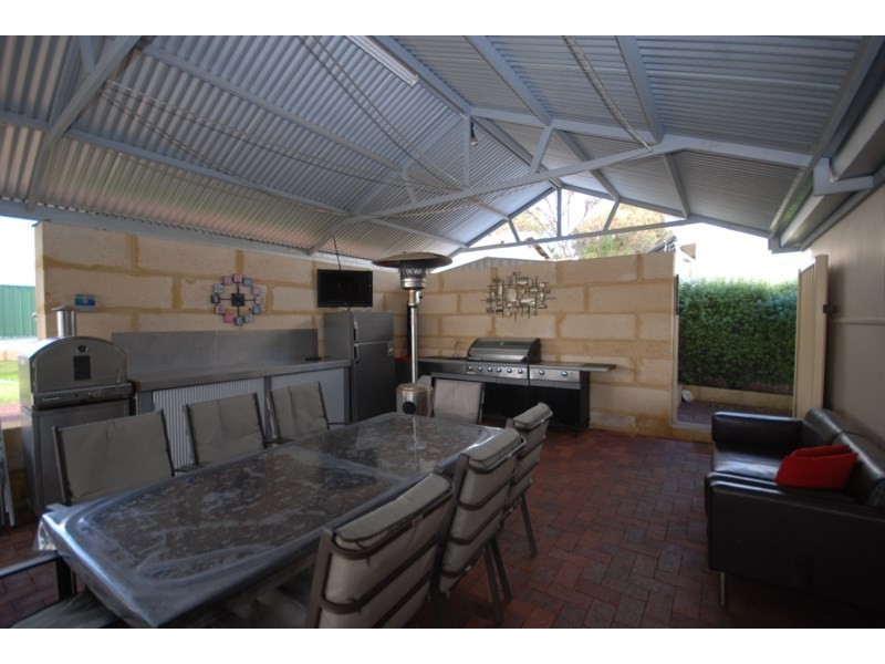 3 Gray Street, Narrogin WA 6312