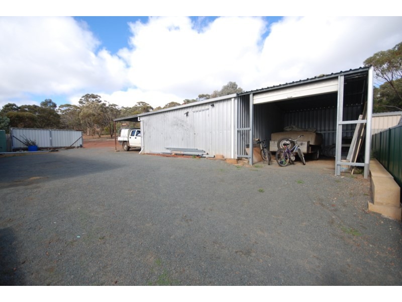 3 Gray Street, Narrogin WA 6312