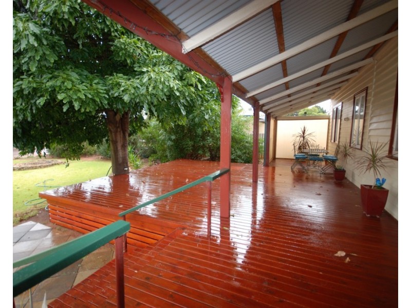 15 Kirkwood Street, Corrigin WA 6375