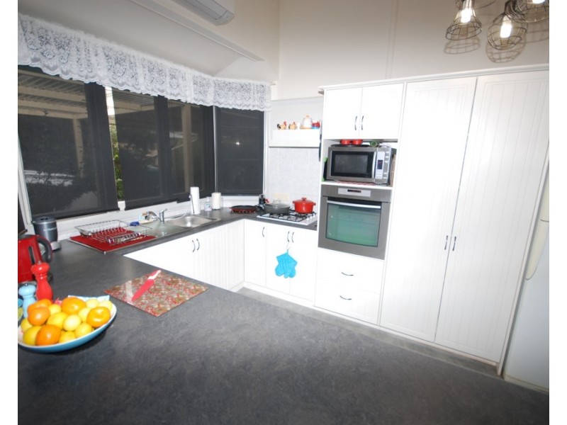 15 Kirkwood Street, Corrigin WA 6375