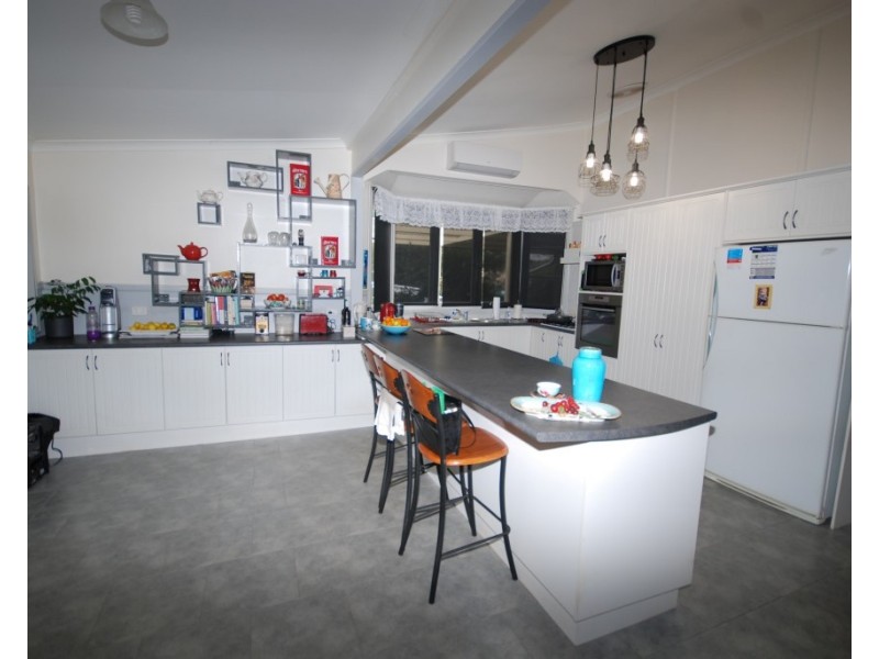 15 Kirkwood Street, Corrigin WA 6375