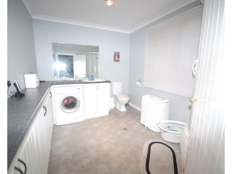 15 Kirkwood Street, Corrigin WA 6375